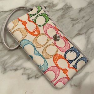 Coach clutch or wristlet